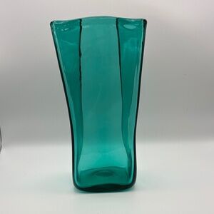 BLENKO ART GLASS #8813S TURQUOISE 8-1/2" PAPER BAG‎ VASE